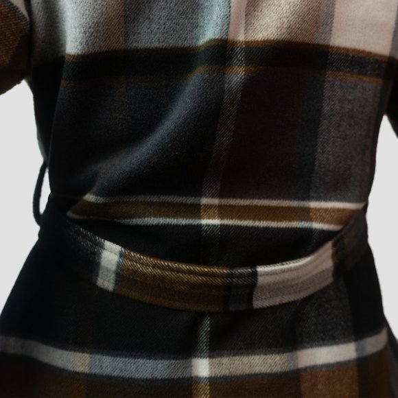 Chicwish Women's Plaid / Checkered Wrap Coat with Turn-Down-Shawl Collar - Picture 7 of 11